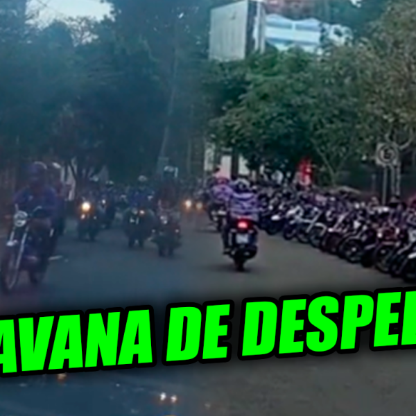 Motociclistas de Hugo App hicieron una caravana de despedida por todo San Salvador