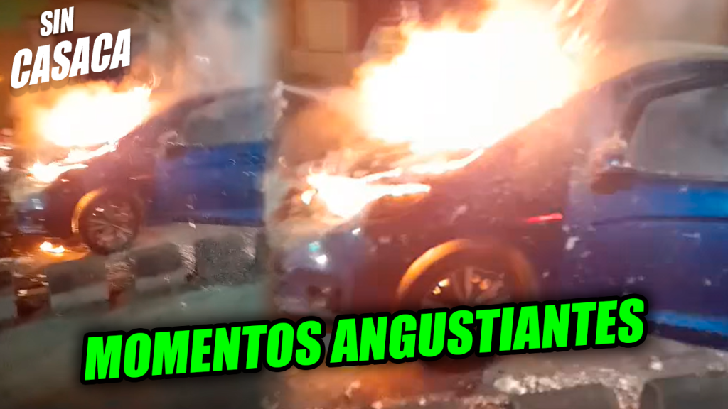 Automóvil agarró fuego en segundos en San Salvador