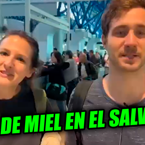 Recién casados deciden pasar su luna de miel en las hermosas playas El…