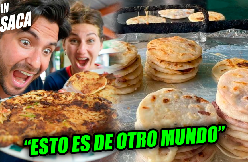 Famoso youtuber con 1.68 millones de seguidores probó por primera vez las pupusas y así reaccionó